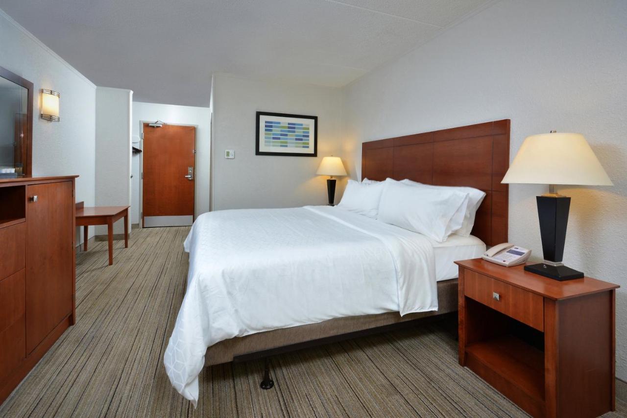 Holiday Inn Express Lynchburg By Ihg Exterior photo