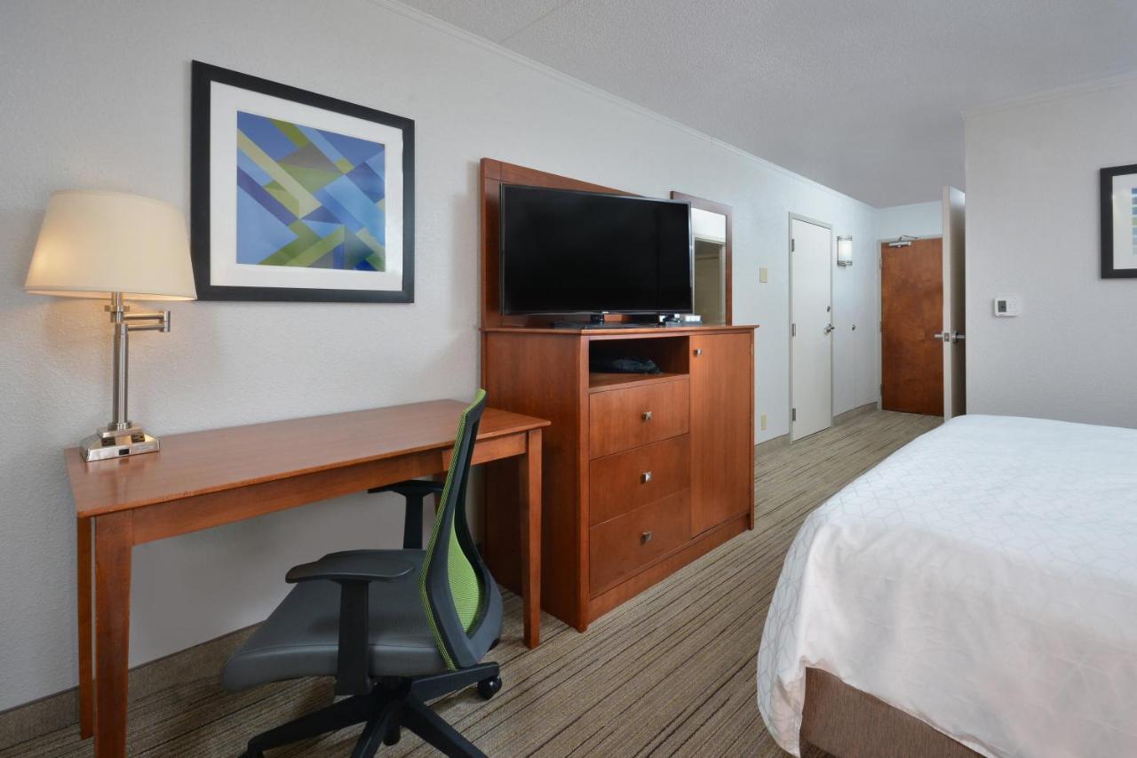 Holiday Inn Express Lynchburg By Ihg Exterior photo