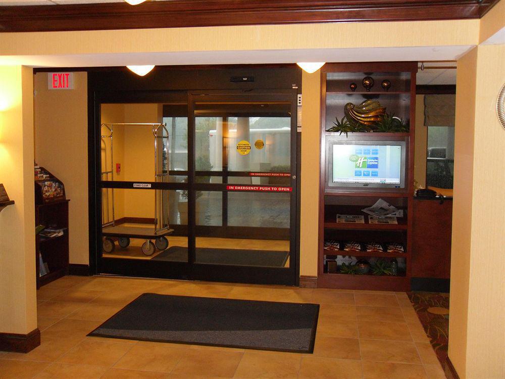 Holiday Inn Express Lynchburg By Ihg Interior photo