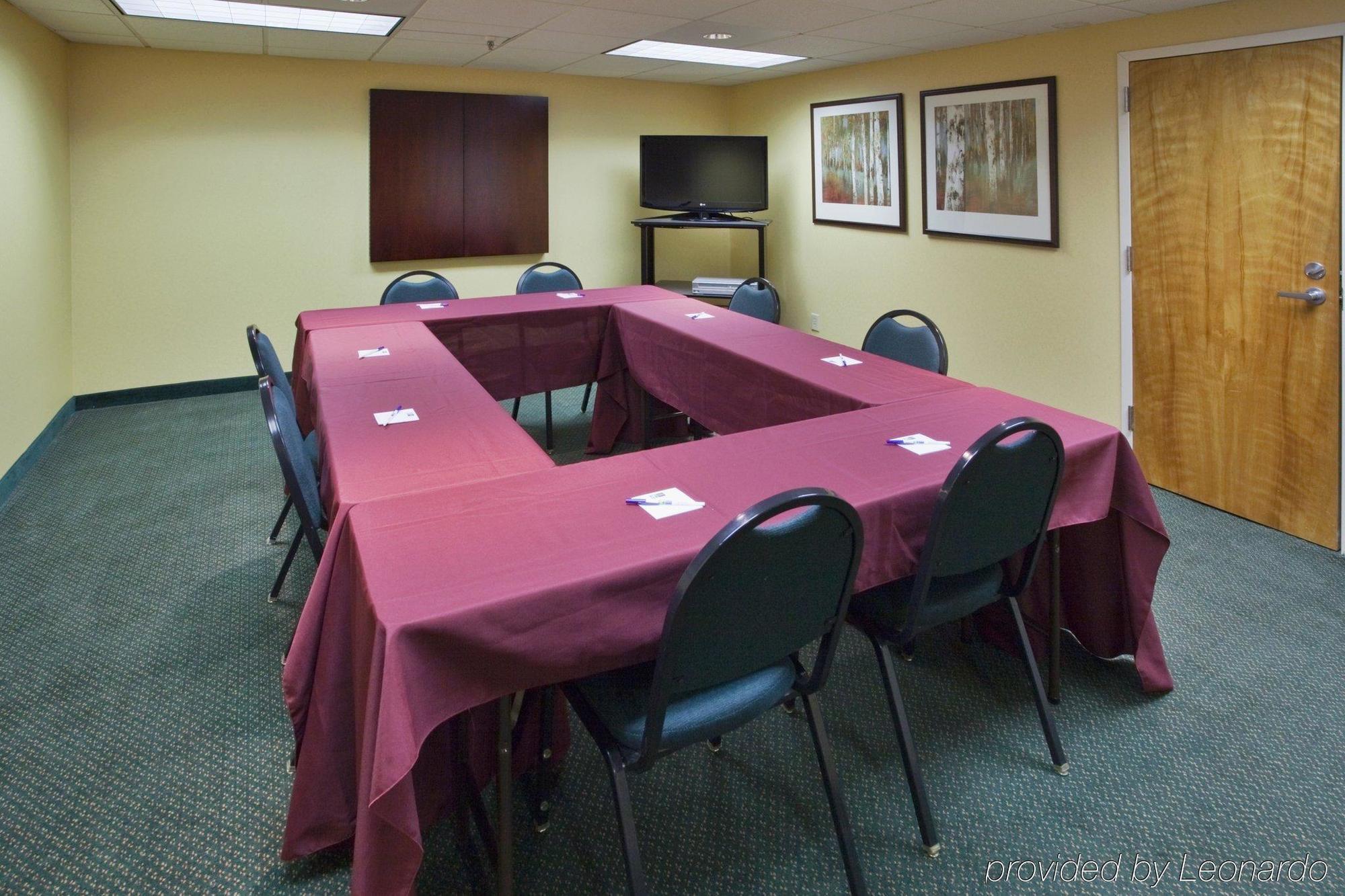 Holiday Inn Express Lynchburg By Ihg Facilities photo